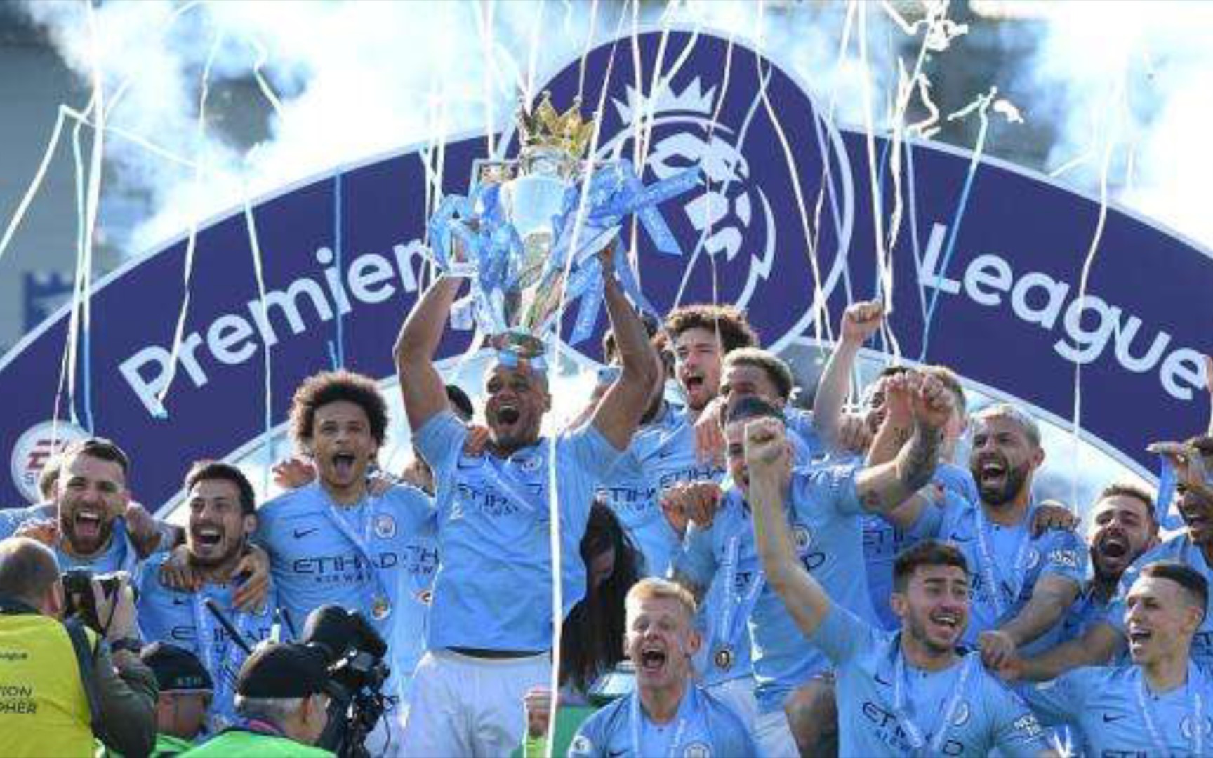 是一个在精 是一个在精